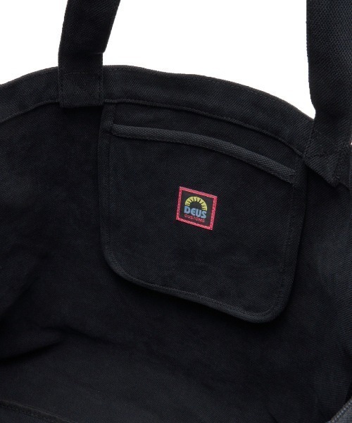 DEUS EX MACHINA（デウスエクスマキナ）の「SURF SHOP TOTE（トートバッグ・メンズ・ブラック・OS）」の4枚目の写真