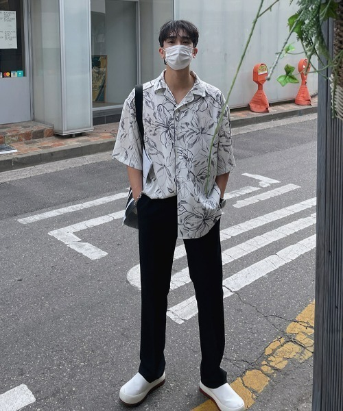 ASCLO（エジュクロ）の「[ASCLO MADE] Tension Semi Bootcut Slacks（スラックス・メンズ・ブラック/ベージュ/グレー/ブルー・SMALL/MEDIUM/LARGE）」の19枚目の写真