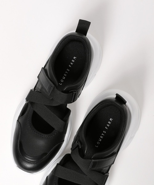 LOWRYS FARM（ローリーズファーム）の「サイドオープンスニーカー 100499（サンダル・レディース・アイボリー/ブラック系その他/ブラック・MEDIUM/LARGE）」の14枚目の写真