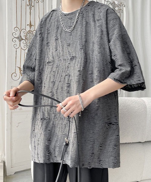 Shoowtime(ショウタイム)の「オーバーサイズダメージクルーネックTシャツ(Tシャツ/カットソー・メンズ・アイボリー/ブラウン/ブラック・LARGE/X-LARGE/MEDIUM)」の5枚目の写真