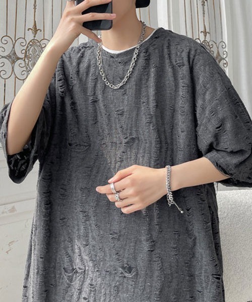 Shoowtime(ショウタイム)の「オーバーサイズダメージクルーネックTシャツ(Tシャツ/カットソー・メンズ・アイボリー/ブラウン/ブラック・LARGE/X-LARGE/MEDIUM)」の6枚目の写真