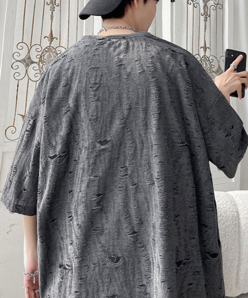 Shoowtime(ショウタイム)の「オーバーサイズダメージクルーネックTシャツ(Tシャツ/カットソー・メンズ・アイボリー/ブラウン/ブラック・LARGE/X-LARGE/MEDIUM)」の7枚目の写真