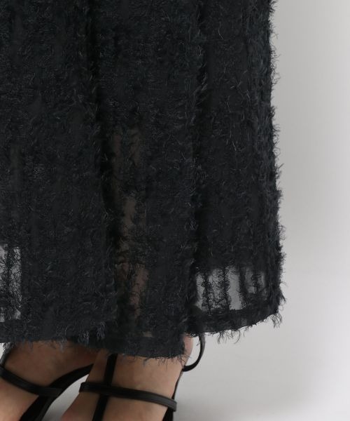 mysty woman(ミスティウーマン)の「シャギーAラインキャミワンピース 113255(ワンピース・レディース・オフホワイト/ブラック・FREE)」の17枚目の写真