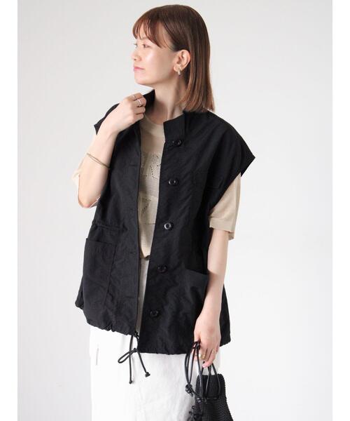 Lugnoncure（ルノンキュール）の「ナイロンミリタリーベスト（ベスト・レディース・オフホワイト/カーキ/ブラック・F）」の13枚目の写真