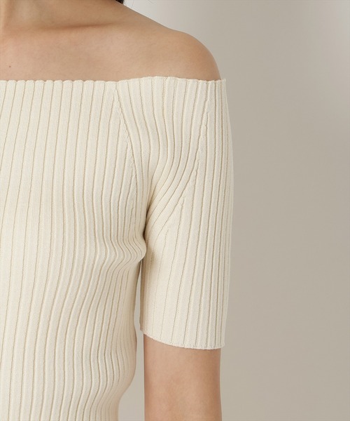 REDYAZEL（レディアゼル）の「半袖リブニット（ニット/セーター・レディース・ピンク/ミント/ブラック/オフホワイト・FREE）」の9枚目の写真