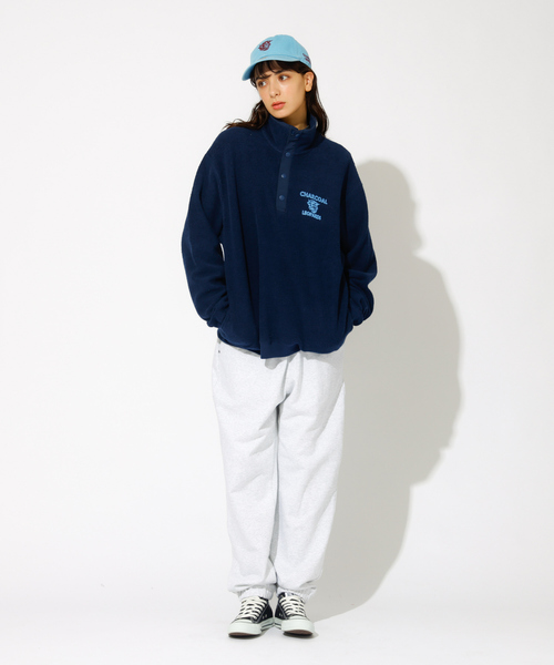 AMERICANA（アメリカーナ）の「【AMERICANA×ORIGINAL Charcoal／アメリカーナ×オリジナル チャコール】Leopards Snap プルオーバースウェット/ユニセックス（スウェット・メンズ・ネイビー/レッド・L/M）」の18枚目の写真