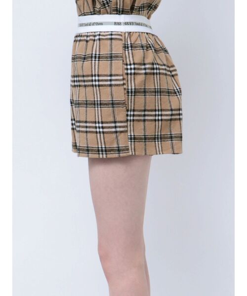GYDA（ジェイダ）の「【SETUP着用可】BM＆WB JQ CHECKショートパンツ（その他パンツ・レディース・ベージュ/グレー・FREE）」の5枚目の写真