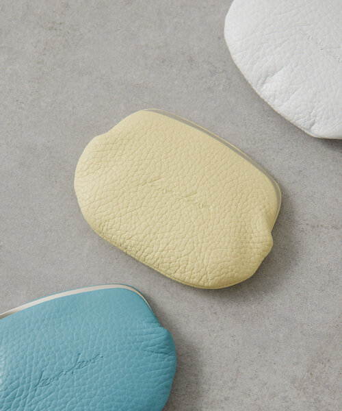 ear PAPILLONNER（イアパピヨネ）の「【kawa-kawa(カワカワ)】NO1314 tenohiraマルチケース（コインケース・レディース・グレー系その他/イエロー系その他/ピンク系その他/ホワイト系その他/ブルー系その他/ブラウン/シルバー/ブラック/ゴールド/その他/ホワイト/ブラック系その他/ゴールド系その他/シルバー系その他/ホワイト系その他2/ブルー系その他2/イエロー/グリーン/ピンク/ブラック系その他2/シルバー系/ブラック系その他3/レッド・FREE）」の15枚目の写真