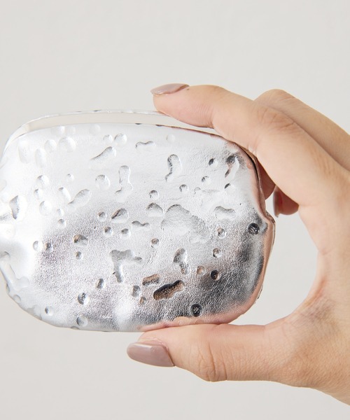 ear PAPILLONNER（イアパピヨネ）の「【kawa-kawa(カワカワ)】NO1314 tenohiraマルチケース（コインケース・レディース・グレー系その他/イエロー系その他/ピンク系その他/ホワイト系その他/ブルー系その他/ブラウン/シルバー/ブラック/ゴールド/その他/ホワイト/ブラック系その他/ゴールド系その他/シルバー系その他/ホワイト系その他2/ブルー系その他2/イエロー/グリーン/ピンク/ブラック系その他2/シルバー系/ブラック系その他3/レッド・FREE）」の20枚目の写真