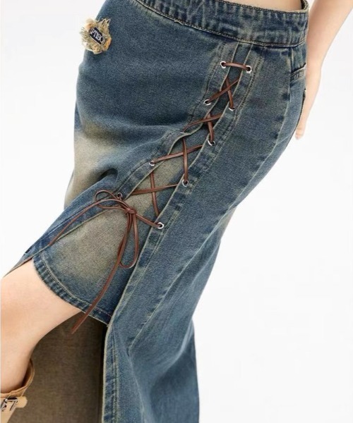 .KOM（ドットコム）の「A'GEM/9 × .kom 『.KOM/ドットケーオーエム』ﾃﾞﾆﾑｽﾘｯﾄｽｶｰﾄ（デニムスカート・レディース・ブルー・S/M）」の3枚目の写真