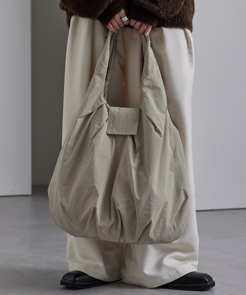 NYLON TOTE BAG | TFW49（ティーエフダブリュー）Official EC Store