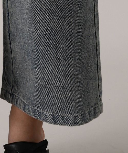 FOREVER 21（フォーエバー トゥエンティーワン）の「【2024FW】デニムサロペット（サロペット/オーバーオール・レディース・ブラック/ブルー・SMALL/MEDIUM）」の17枚目の写真