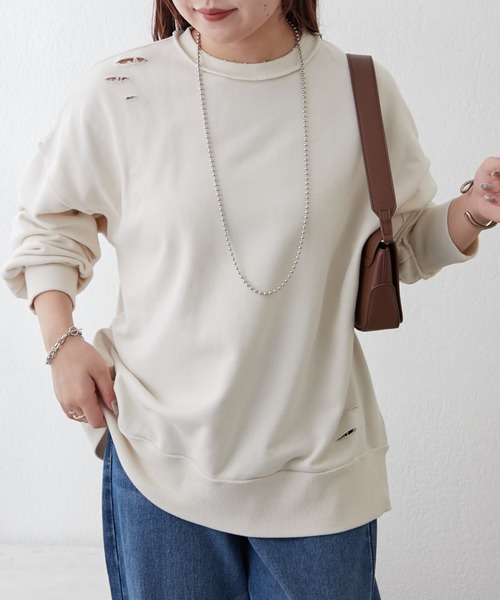Remind me and forever（リマインドミーアンドフォーエバー）の「【WEB限定】ダメージ加工スウェット（Tシャツ/カットソー・レディース・ライトベージュ/グレー/スミクロ・FREE）」の3枚目の写真