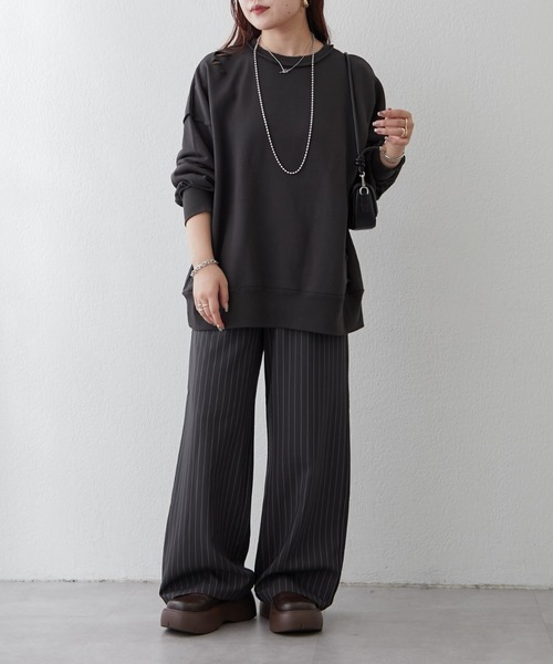 Remind me and forever（リマインドミーアンドフォーエバー）の「【WEB限定】ダメージ加工スウェット（Tシャツ/カットソー・レディース・ライトベージュ/グレー/スミクロ・FREE）」の11枚目の写真