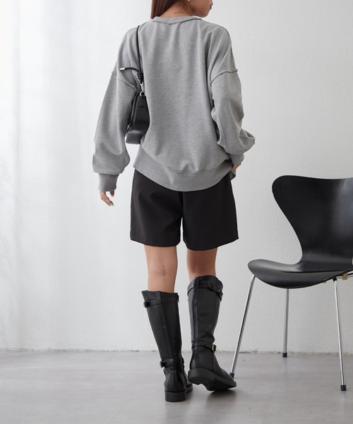 Remind me and forever（リマインドミーアンドフォーエバー）の「【WEB限定】ダメージ加工スウェット（Tシャツ/カットソー・レディース・ライトベージュ/グレー/スミクロ・FREE）」の19枚目の写真