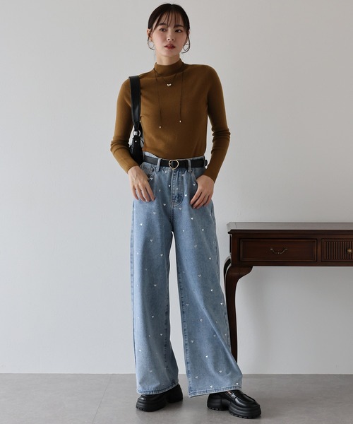 BLUEEAST（ブルーイースト）の「《お気に入り1.3万人突破！／新色追加／8色展開》ウール混ベーシックハイネックニット（ニット/セーター・レディース・キャメル/アイボリー/ボルドー/チャコールグレー/ブラック/ネイビー/ピンク/ブラウン/レッド/ブルー/グレー・MEDIUM）」の19枚目の写真