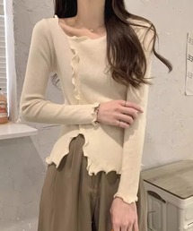 波縁ラウンドネックトップス