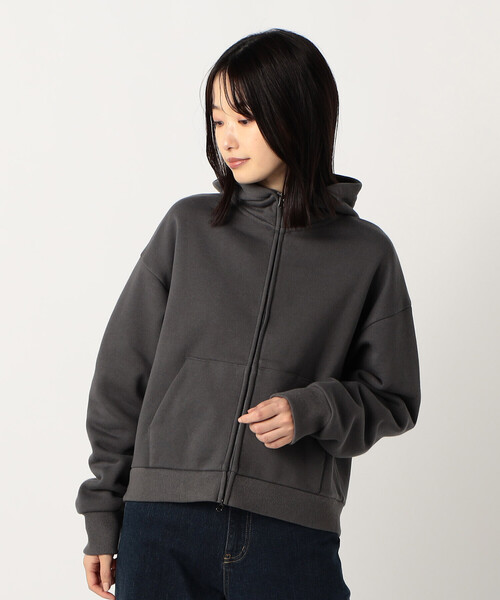 COMME CA ISM(コムサイズム)の「裏起毛 ダブルジップ パーカー(パーカー・レディース・グリーン/チャコール/ベージュ/サックスブルー・MEDIUM/LARGE)」の9枚目の写真