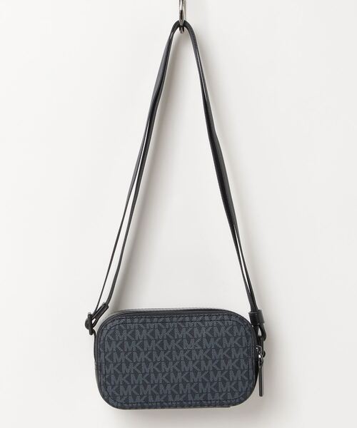 MICHAEL KORS（マイケルコース）の「COOPER ダブルジップ カメラ
