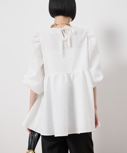 Shelly island(シェリーアイランド)の「フラワージャガードペプラムブラウス(シャツ/ブラウス・レディース・ブラック/ホワイト・FREE)」の16枚目の写真