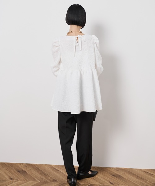 Shelly island(シェリーアイランド)の「フラワージャガードペプラムブラウス(シャツ/ブラウス・レディース・ブラック/ホワイト・FREE)」の20枚目の写真