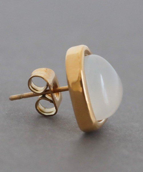 abaskdesign(アバスクデザイン)の「金属アレルギー対応 天然石ハートモチーフピアス(ピアス(両耳用)・レディース・ホワイト/レッド・FREE)」の8枚目の写真