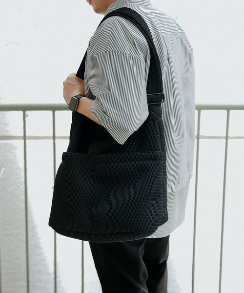 洗濯機で洗える Washable news paper shoulder 通勤 / A4収納