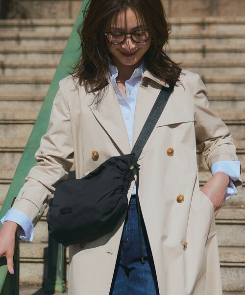 あいごぉ様　値下げ！【新品】23区　ドロ－ストリング ショルダーバッグ 撥水加工/WEB&一部店舗限定カラーあり】ドロ－ストリング