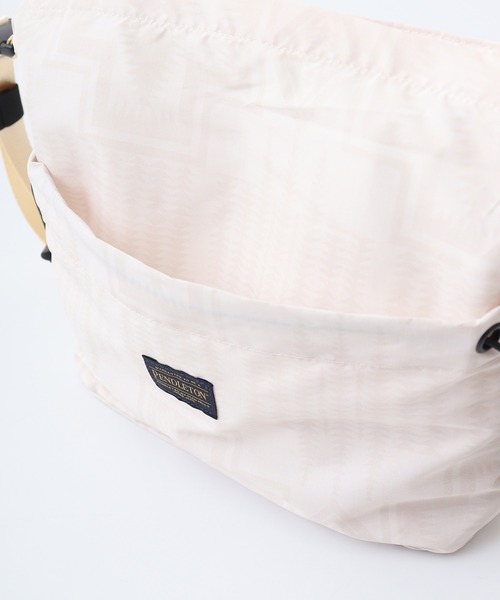 PENDLETON（ペンドルトン）の「PENDLETON　RIPSTOP MINI SHOULDE（ショルダーバッグ・レディース・ターコイズブルー/オフホワイト・FREE）」の6枚目の写真