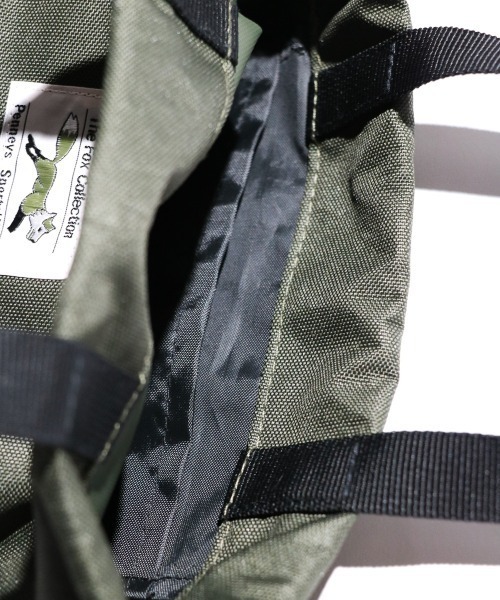 PENNEYS（ぺニーズ）の「【PENNY'S / ぺニーズ】DRAWSTRING POUCH　ドローストリングポーチ（ボディバッグ/ウエストポーチ・メンズ・ベージュ/ネイビー/ブラック/オリーブ・FREE）」の16枚目の写真