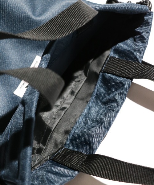 PENNEYS（ぺニーズ）の「【PENNY'S / ぺニーズ】DRAWSTRING POUCH　ドローストリングポーチ（ボディバッグ/ウエストポーチ・メンズ・ベージュ/ネイビー/ブラック/オリーブ・FREE）」の21枚目の写真