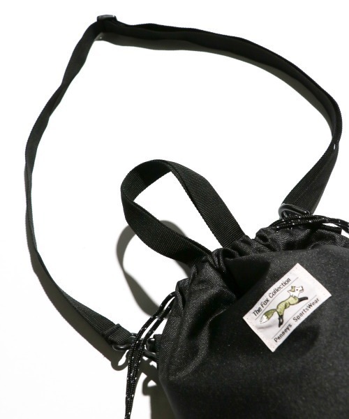 PENNEYS（ぺニーズ）の「【PENNY'S / ぺニーズ】DRAWSTRING POUCH　ドローストリングポーチ（ボディバッグ/ウエストポーチ・メンズ・ベージュ/ネイビー/ブラック/オリーブ・FREE）」の6枚目の写真