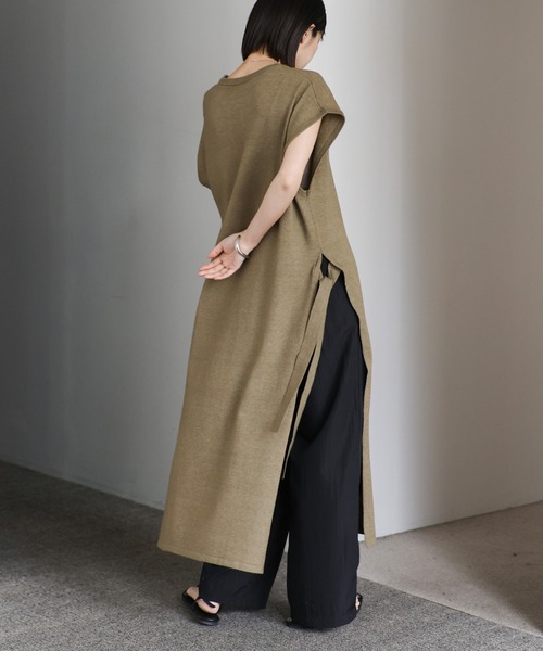 select MOCA Et（セレクトモカエト）の「【Et】Key Neck Knit Vest Dress（ワンピース・レディース・ブラック/カーキ・FREE）」の9枚目の写真