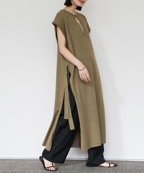 select MOCA Et（セレクトモカエト）の「【Et】Key Neck Knit Vest Dress（ワンピース・レディース・ブラック/カーキ・FREE）」の7枚目の写真
