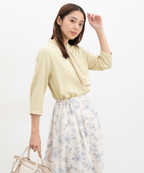 Honeys（ハニーズ）の「７分袖ボウタイブラウス（シャツ/ブラウス・レディース・ホワイト/ライトグレー/クリーム/グレイッシュブルー/ブラック・3L/L/LL/M/S）」の15枚目の写真