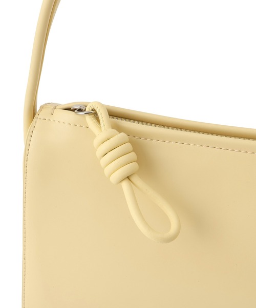 ADAM ET ROPE'（アダムエロペ）の「【サステナブル】ワンハンドルミニバッグ（ハンドバッグ・レディース・ブラック/クリーム・FREE）」の15枚目の写真