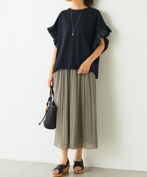 BEARDSLEY(ビアズリー)の「フリルスリーブTee(Tシャツ/カットソー・レディース・ブラック/ホワイト・FREE)」の14枚目の写真