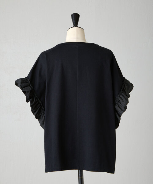 BEARDSLEY フラワーTee ブラック 新品 BEARDSLEY フラワーTee ブラック 新品 ビアズリー BEARDSLEY