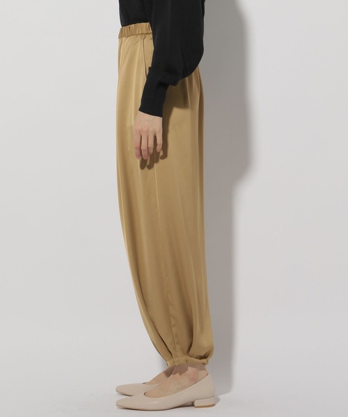 Elura（エルーラ）の「シルクライクカーブパンツ＜低身長サイズあり＞/320163（その他パンツ・レディース・ブラウン系その他2/ネイビー・FREE/FREE(S)）」の9枚目の写真