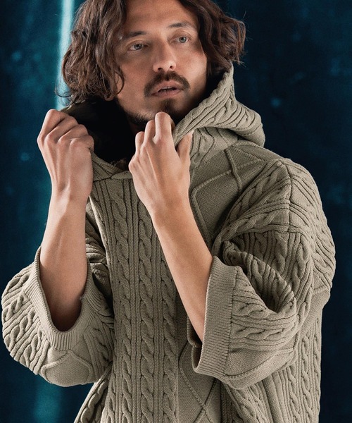 ANGENEHM(アンゲネーム)の「mpa3732-Airy yarn cable stitch short sleeve hoodie ニットパーカー(パーカー・メンズ・ブラック/グレイッシュベージュ/キナリ/サックスブルー系・S/M/L)」の19枚目の写真