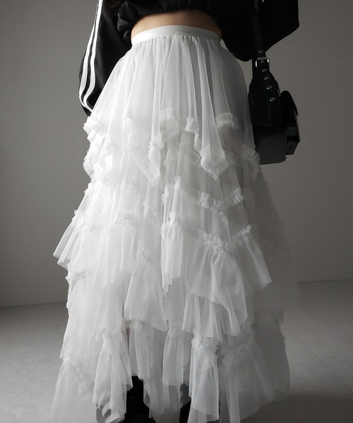 me+em select(ミームセレクト)の「【 2color 】レイヤードボリュームフリルチュールスカート / layered volume frill tulle skirt(スカート・レディース・ホワイト/ブラック・FREE)」の8枚目の写真
