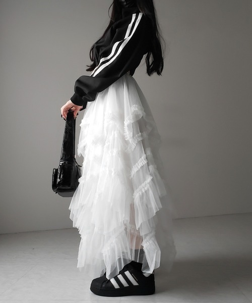 me+em select(ミームセレクト)の「【 2color 】レイヤードボリュームフリルチュールスカート / layered volume frill tulle skirt(スカート・レディース・ホワイト/ブラック・FREE)」の16枚目の写真