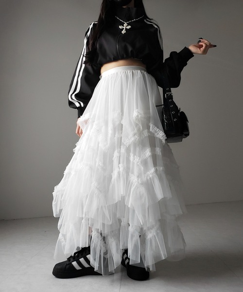 me+em select(ミームセレクト)の「【 2color 】レイヤードボリュームフリルチュールスカート / layered volume frill tulle skirt(スカート・レディース・ホワイト/ブラック・FREE)」の17枚目の写真