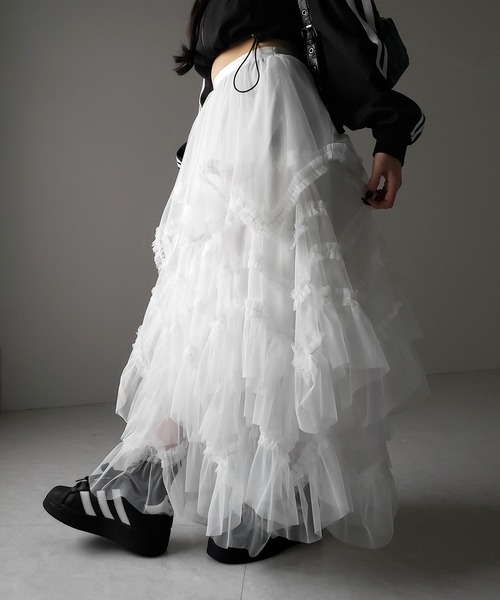 me+em select(ミームセレクト)の「【 2color 】レイヤードボリュームフリルチュールスカート / layered volume frill tulle skirt(スカート・レディース・ホワイト/ブラック・FREE)」の10枚目の写真
