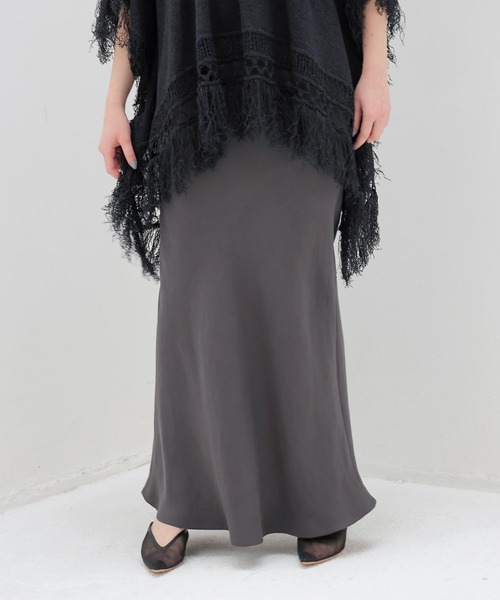 DRESSLAVE(ドレスレイブ)の「double cloth mermaid skirt(ダブルクロスマーメイドスカート)(スカート・レディース・グレー/ブラウン・36/38)」の2枚目の写真