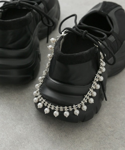 SENSE OF PLACE by URBAN RESEARCH(センスオブプレイスバイアーバンリサーチ)の「『WEB/一部店舗限定』パールチェーンシューズチャーム(チャーム・レディース・シルバー・ONE)」の7枚目の写真