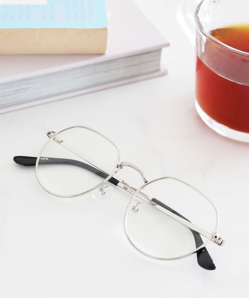 LEPSIM(レプシィム)の「クリアファッショングラス 327027(メガネ・レディース・ライトグレー/グレー・ONE SIZE)」の2枚目の写真