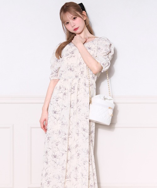 apres jour(アプレジュール)の「パフスリーブ花柄ワンピース(ワンピース・レディース・グリーン系その他/レッド系その他/ブルー系その他・フリー/X-LARGE)」の10枚目の写真