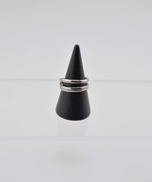BROTHERHOOD（ブラザーフッド）の「【earyear】Layered Line design peti Volume Ring（リング・レディース・ゴールド/シルバー・MEDIUM/SMALL/LARGE）」の2枚目の写真
