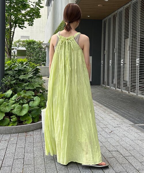 SLOBE IENA(スローブイエナ)の「クリンクルギャザーキャミワンピース(ワンピース・レディース・ライトグリーン/ネイビー/ラベンダー・FREE)」の8枚目の写真